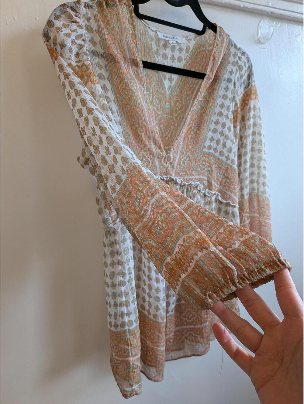 Rose + Olive Blouse Womens Small Multicolor Paisley V Neck Ruffle Tunic Top - Picture 4 of 6